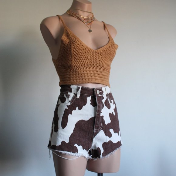 🚨LAST ONE// Peanut butter Crochet top - Picture 10 of 11